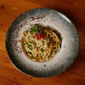SPAGHETTI AGLIO E OLIO